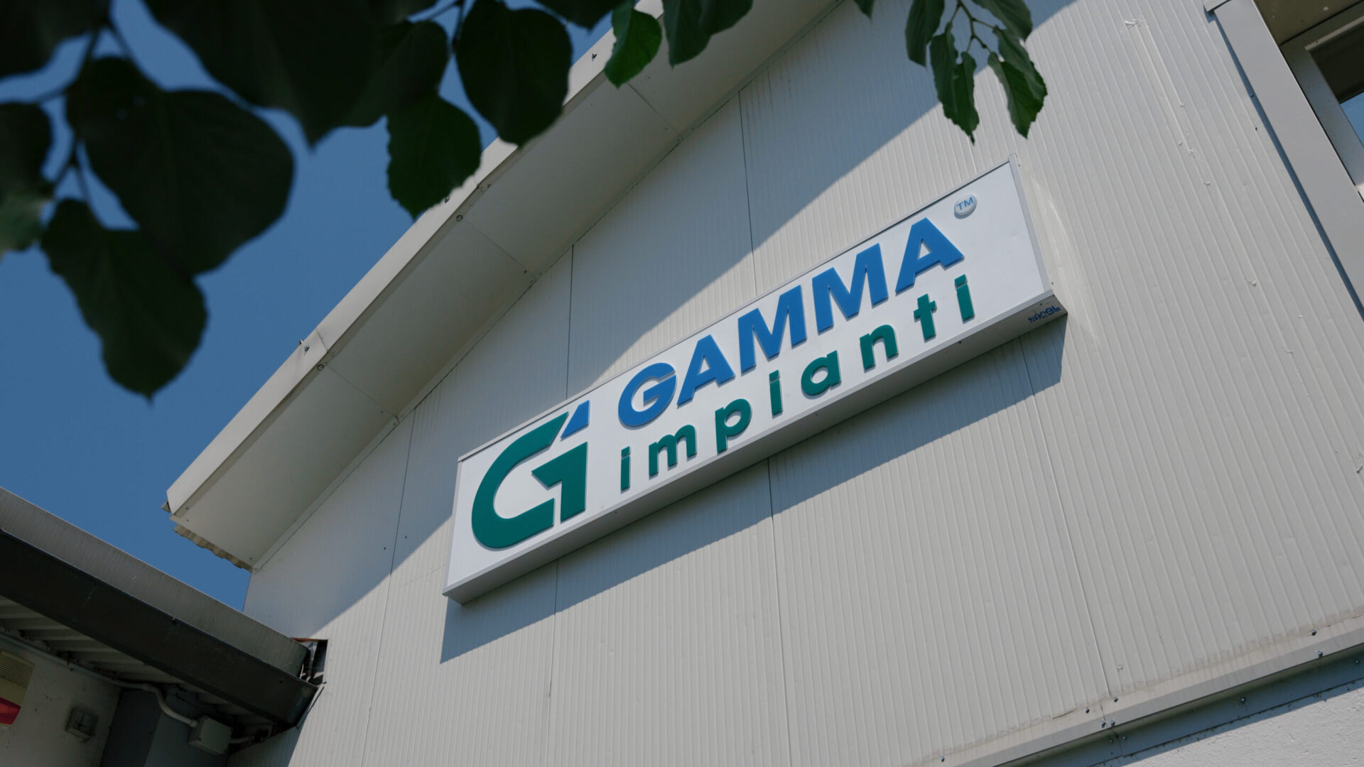 Gamma Impianti presenta il nuovo video corporate: aspirazione e filtrazione industriale dal 1990!